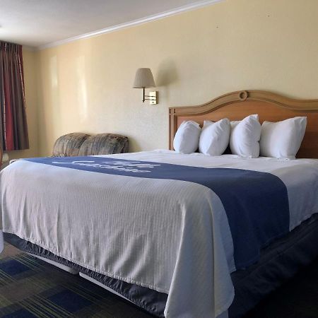 Days Inn By Wyndham Alamogordo White Sands Εξωτερικό φωτογραφία